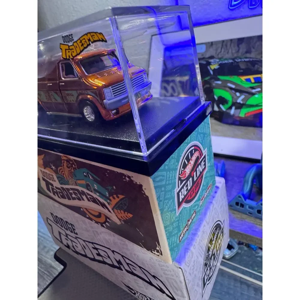 Hot Wheels RLC Dodge Tradesman Van